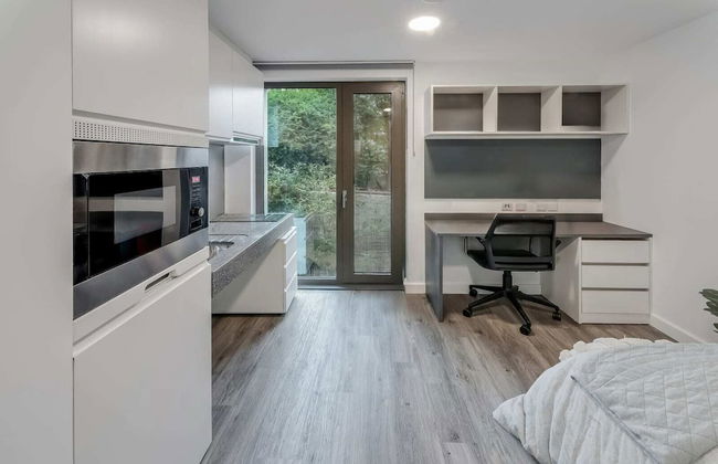 For Students Only Chapter White City in London - Photo 11