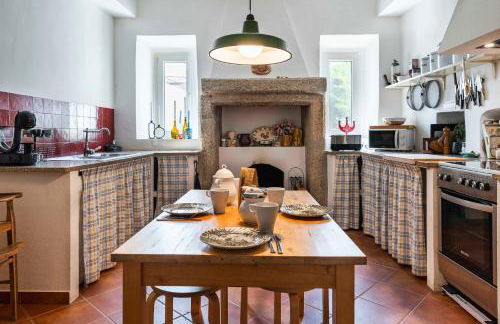 Casa Trebaruna - refúgio numa aldeia do interior - Foto 8