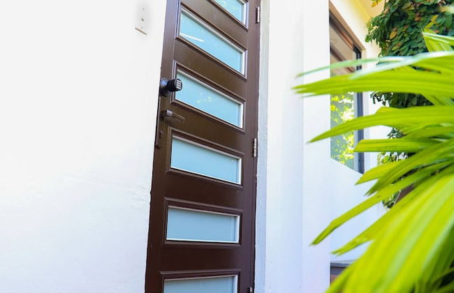 Pr Pvt Rm 5 Qn Bed Gated Comm Easy Parking - Photo 39