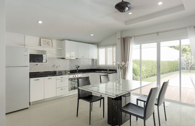 BaanPromphun Pool Villa by BV - Foto 28