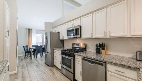 Memorial City Gem Sleeps 12 Fenced Yard - Foto 3