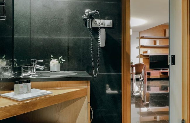 Hesperia Fira - Photo 33