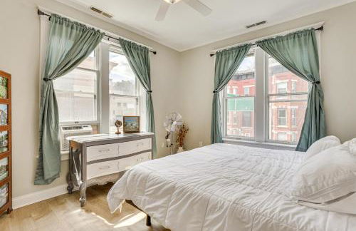 Walk Downtown Inviting Historic Home in Dubuque! - Foto 16