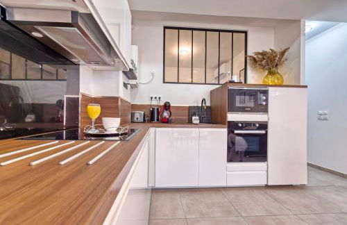 City Vibes, Indoor Parking, Breakfast & Air Conditioning - Foto 6