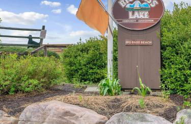 Winter Hideaway - Sled Hill, Hot Tub, Fireplace, Game Room - Foto 27