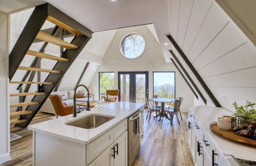 The Black Aframe - HOT TUB and Mountain Views - Foto 14