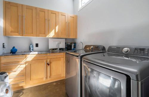 Serene Millerton Lake Villa w/ Panoramic Lake View - Foto 60