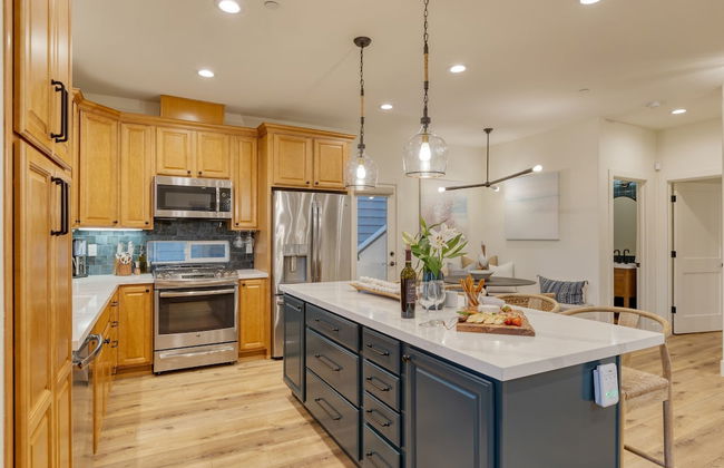 Sunset Serenity by Avantstay Rooftop w Hot Tub Fire Pit 3 Blocks to Beach - Foto 11