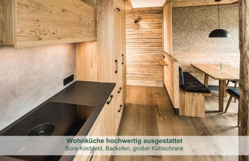 Chalet - Ferienwohnungen - Biohof Stöger - Panoramasüdbalkon - grandiose Aussicht auf See, Berge und Schloss Neuschwanstein - Foto 14