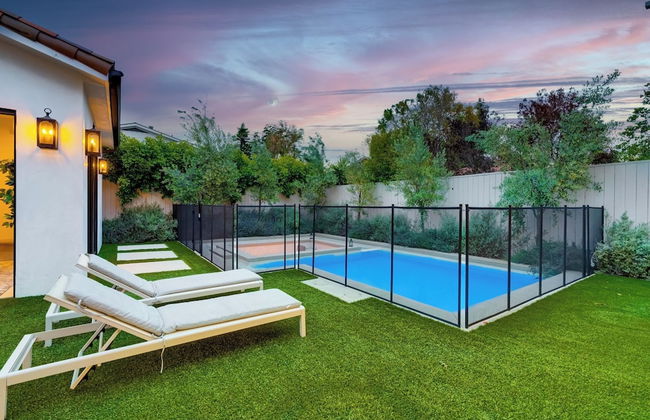 Villa Camellia - Charming 5 BR Home in the Heart of Studio City - Photo 66