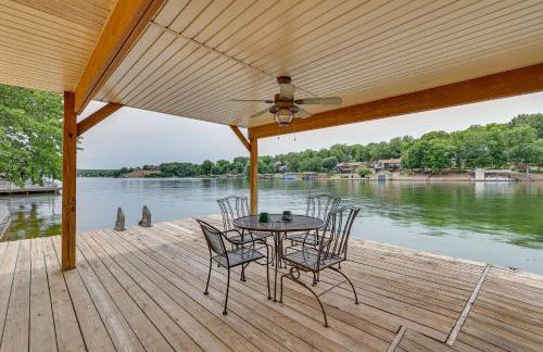 Bella Vista Home with Kayaks and Deck on Loch Lomond! - Photo 2