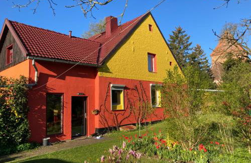Villa Kunterbunt: Urgemütlich und fast perfekt - Foto 24