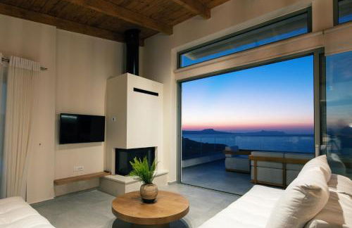 Villa Balance, Unwind with Panoramic Sea Views, by etouri - Foto 10