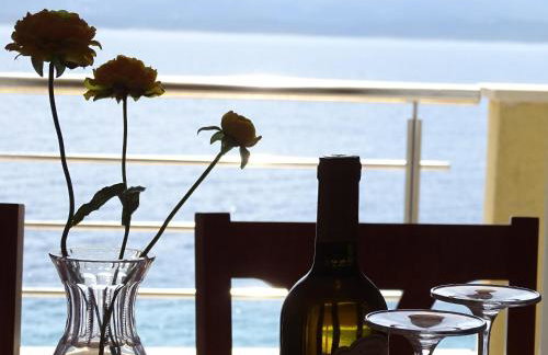 6 pax Apertment ON THE BEACH with Terrace, Sea view, Garden, Parking ensured, first floor - Photo 4