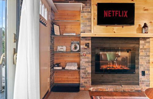 Ski In Ski Out Hunter Mtn Seasonal Pool Access w Panoramic Views Hike Swim Fish Unwind - Foto 8