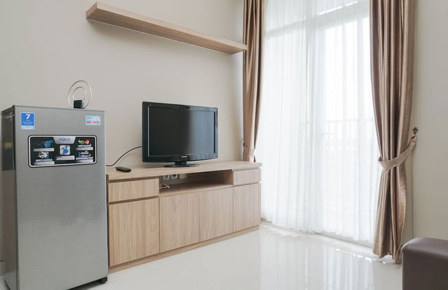Cozy and Wonderful 1BR Ciputra International Apartment - Foto 10