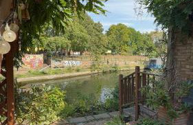 Amazing Location - City of London- 2 Bedroom Stunning Canal View House With Private Garden,Parking & Balcony - Foto 56
