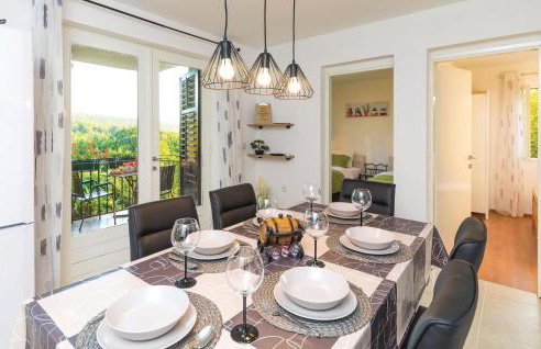 Two-Bedroom Holiday Home In Trilj - Photo 20