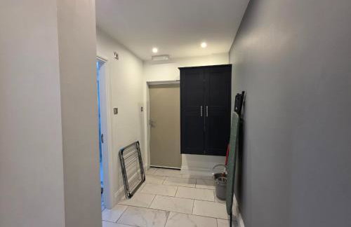 Anfield 4 min walk Sleeps 7 4BR 5Bed 3Bathrooms - Photo 18