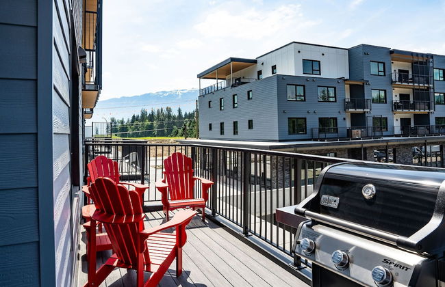 Switchback Suite by Revelstoke Vacations - Photo 31