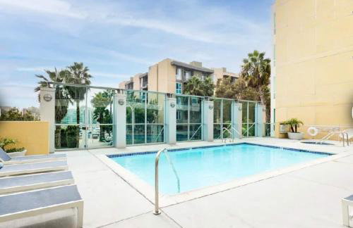 The Nautilus Waterfront Retreat Marina View, Pool Sauna Gym Jacuzzi - Foto 2