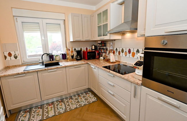 Home With Swimming Pool & Outdoor Kitchen - Foto 13