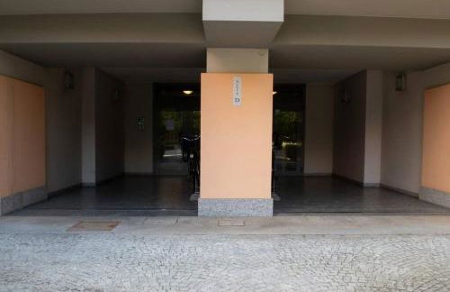 Bella Ciao Airport Apartment - Photo 14