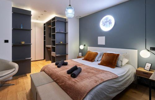 LE LUXURY LOFT - CENTER l DECEMBER MAR-KET l EUROPEAN PARLIAMENT l PARKING l NETFLIX - SPACIOUS & UNIQUE - LE LUXURY LOFT - CENTRE l MARCHÉ DE NOËL l PARLEMENT EUROPÉEN l PARKING l NETFLIX - SPACIEUX & UNIQUE - Foto 9