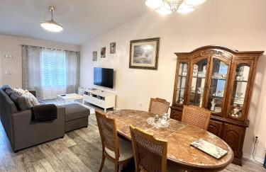 Tranquility Home near Beaches - Foto 22