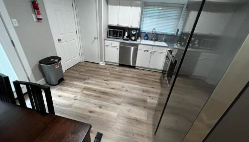 Cheerful 2 bedroom home 20 minutes from downtown - Foto 5