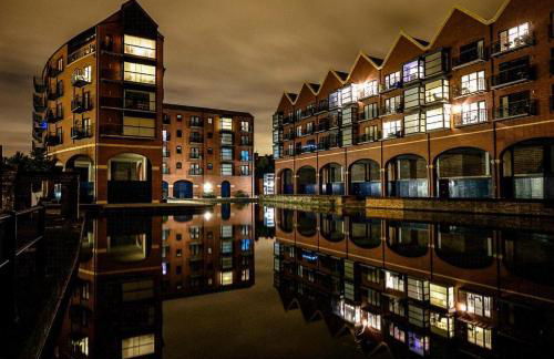 City Centre Chester Waterways Apartment - Photo 57