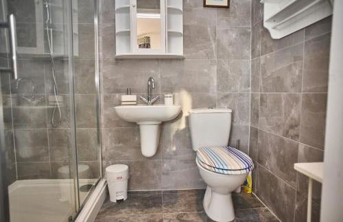 Large character home, hot tub, beach 5 min walk - Foto 26