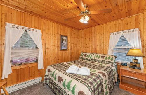 Charming Cedaroma 3 Lakefront amazing views - Photo 21