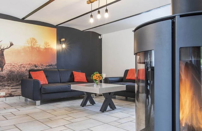 Tranquil Holiday Home in Manhay with Hot Tub near Ski Area - Photo 15