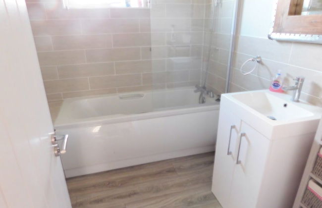 Spacious 2-bed Lodge in Bury Saint Edmunds - Foto 16