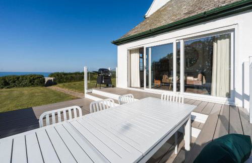 Cliff Top - Panoramic Sea Views with Spa & Hot Tub - Photo 69