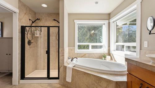 New Skagit Sunset Birdsview, Concrete, WA - Foto 3