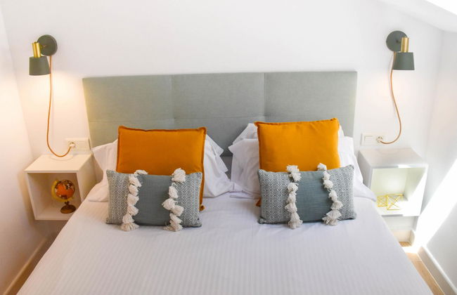 Atico Trinidad 1bedr - Photo 10