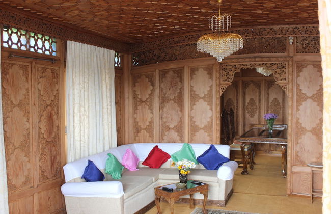 Wangnoo Houseboats - Photo 4