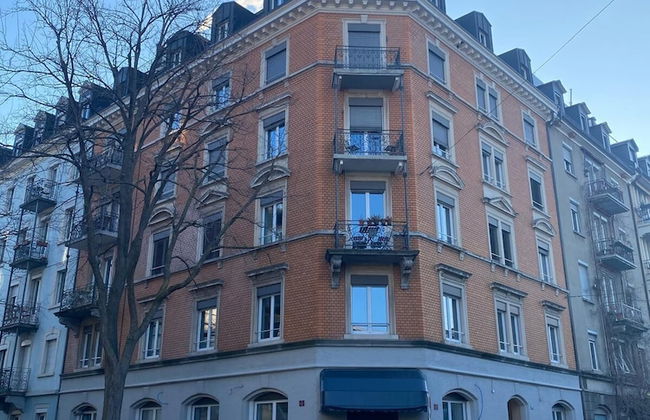 Kaya Zurich Wiedikon - Foto 1