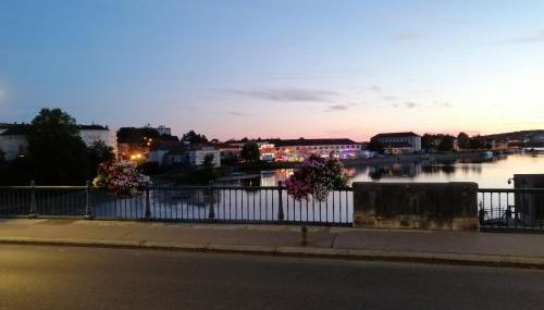 Gray centre ville avec vue sur Saône - Foto 3