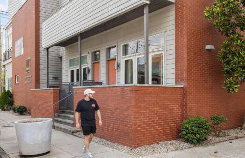 Urban Bourbon Escape - Downtown Louisville Getaway - Foto 44