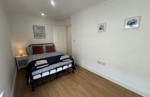 2 bedroom, Parking, Hounslow St - Foto 4