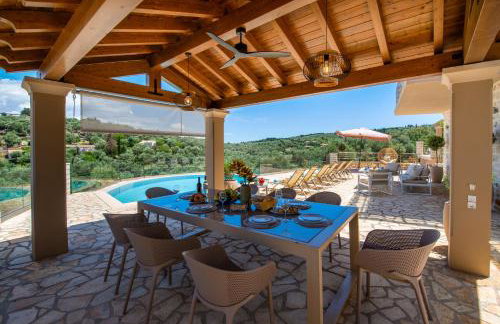 Villa Ozias a modern,spacious, swimmig pool villa. - Foto 49