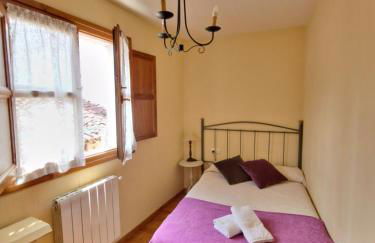 La Casona de Pascueru de POO DE CABRALES - Foto 14