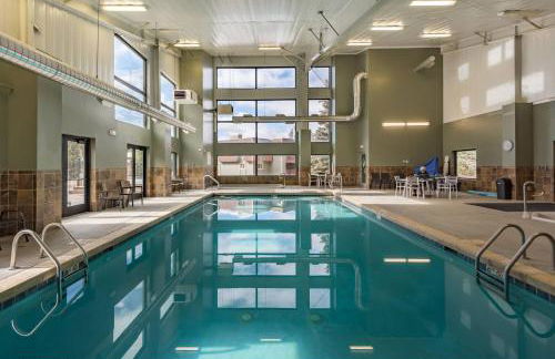 Ski Town Hideaway | Fireplace + Walk to Downtown - Foto 10