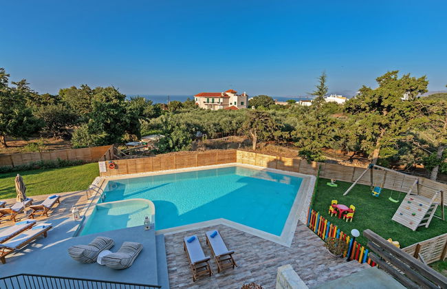 Dreamcatcher Villa Outdoor Indoor Pool hot tub - Foto 2