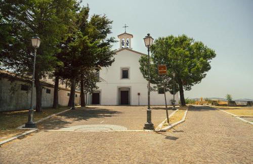 Ai piedi della collina - Foto 13