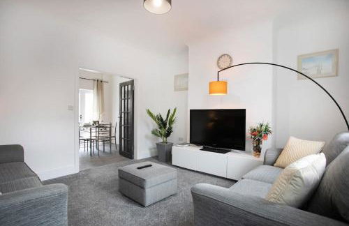 Cudworth House, Barnsley for contractors & Families, off-road parking, fast WIFI,etc - Foto 4