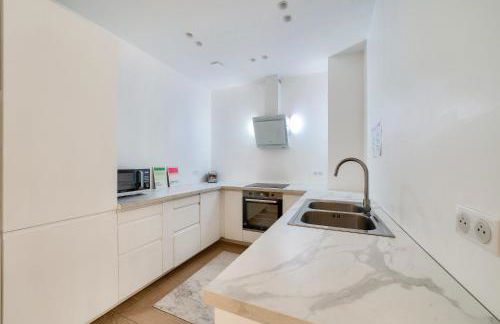 Stylish 3 bdr & Garden Oasis on the Edge of Paris - Foto 15